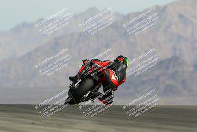 media/May-15-2022-SoCal Trackdays (Sun) [[33a09aef31]]/Turn 9 Backside Set 2 (930am)/